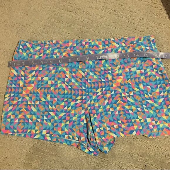 Xhilaration short   - Picture 3 of 5